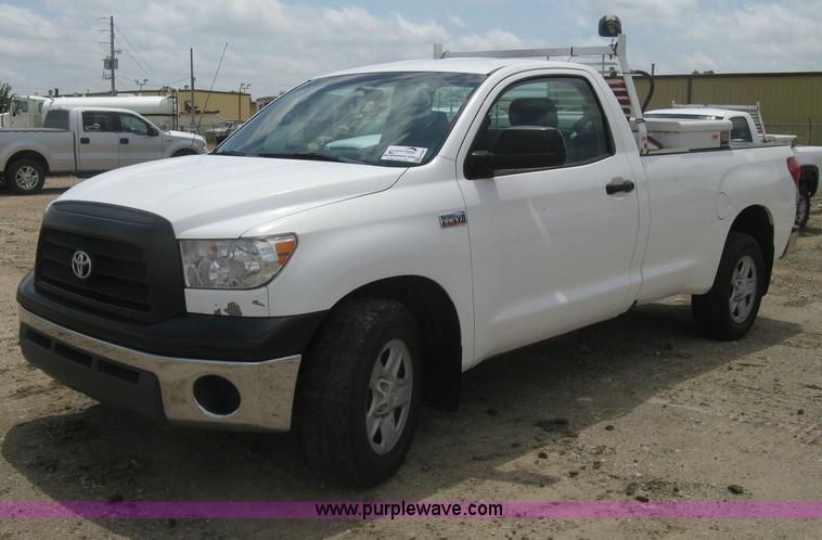 image for item H5397 2009 Toyota Tundra iForce pickup truck