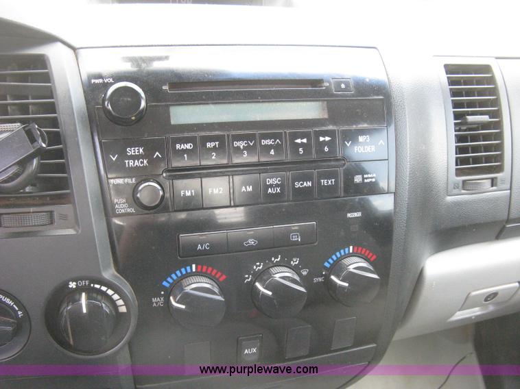 image for item H5397 2009 Toyota Tundra iForce pickup truck