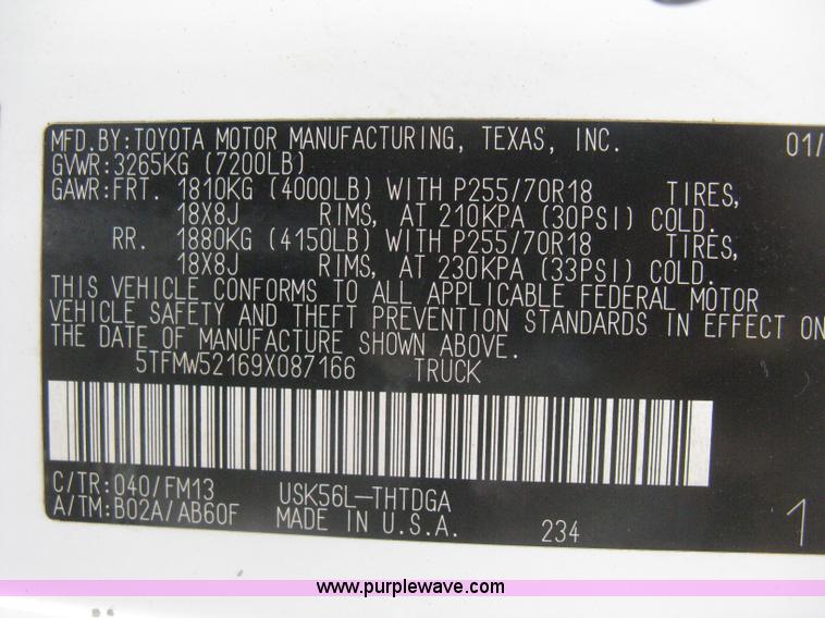 image for item H5397 2009 Toyota Tundra iForce pickup truck