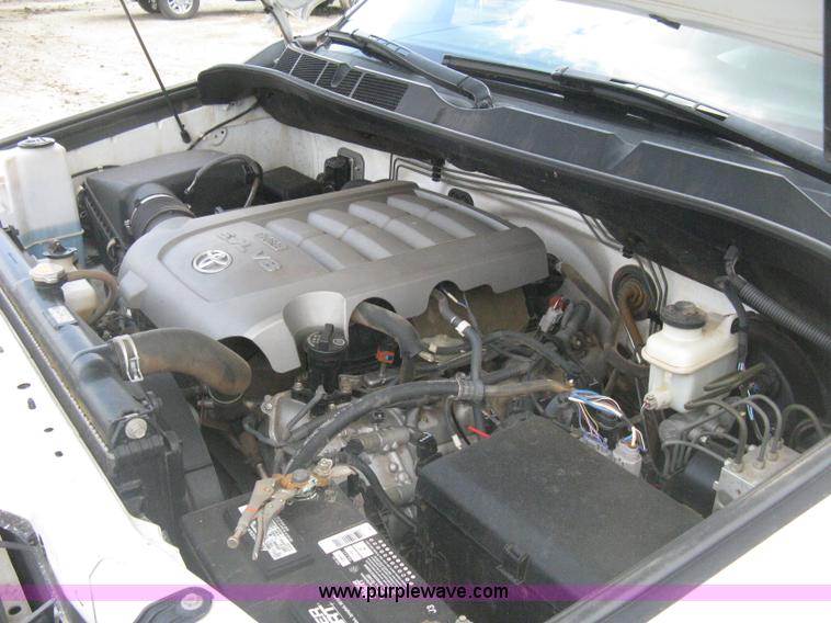 image for item H5397 2009 Toyota Tundra iForce pickup truck