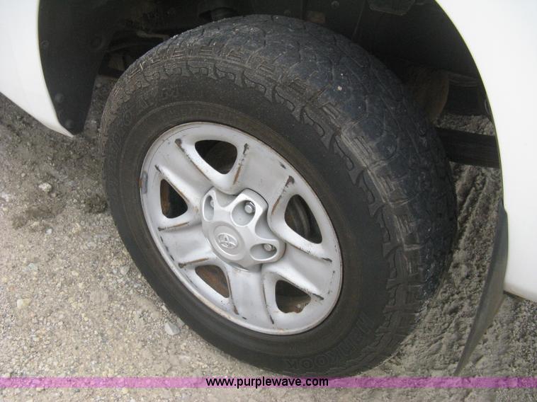 image for item H5397 2009 Toyota Tundra iForce pickup truck