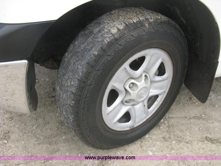 image for item H5397 2009 Toyota Tundra iForce pickup truck