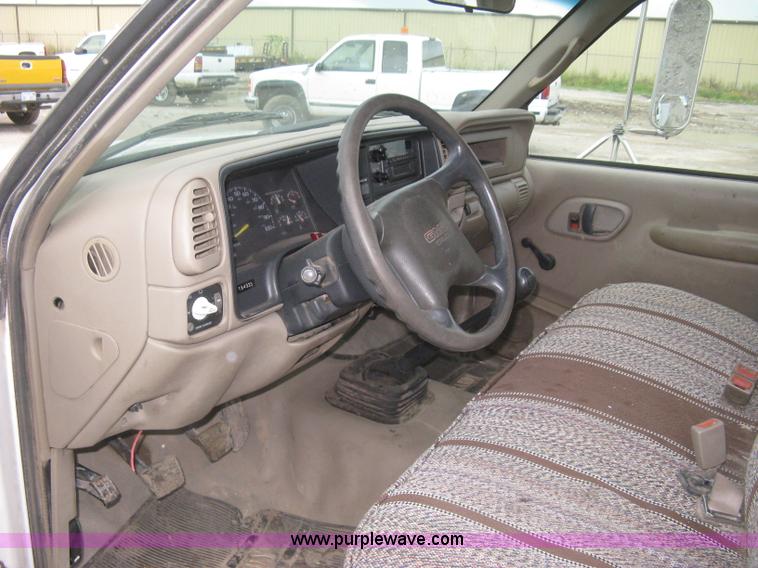 image for item H5406 1997 GMC Sierra 3500 SL service truck