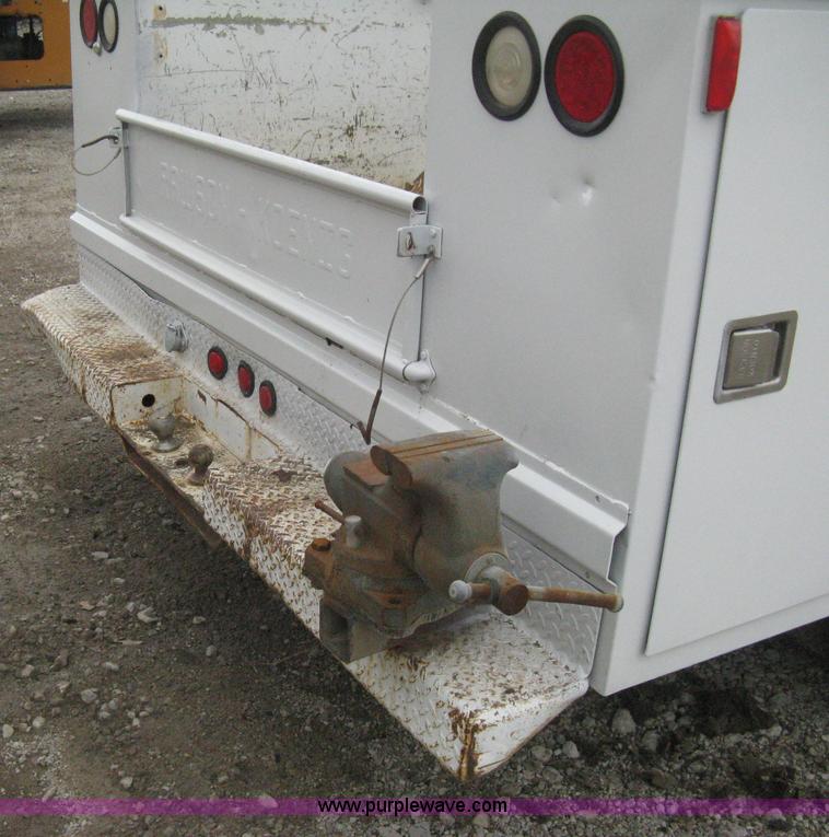 image for item H5406 1997 GMC Sierra 3500 SL service truck