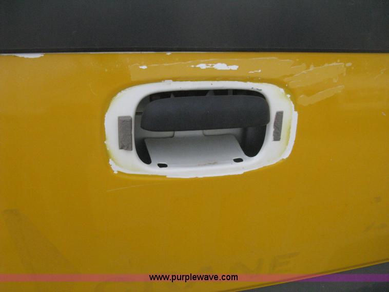 image for item H5411 2006 GMC Sierra 1500 Ext. Cab pickup truck