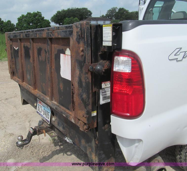 image for item H8942 2008 Ford F250 Super Duty XLT SuperCab pickup truck