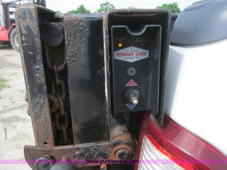 image for item H8942 2008 Ford F250 Super Duty XLT SuperCab pickup truck