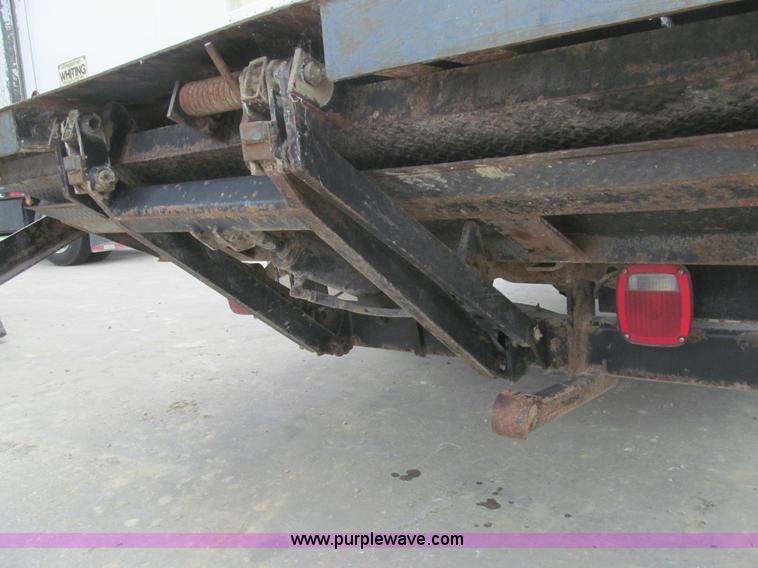 image for item H8967 1997 Ford F350 XL box truck