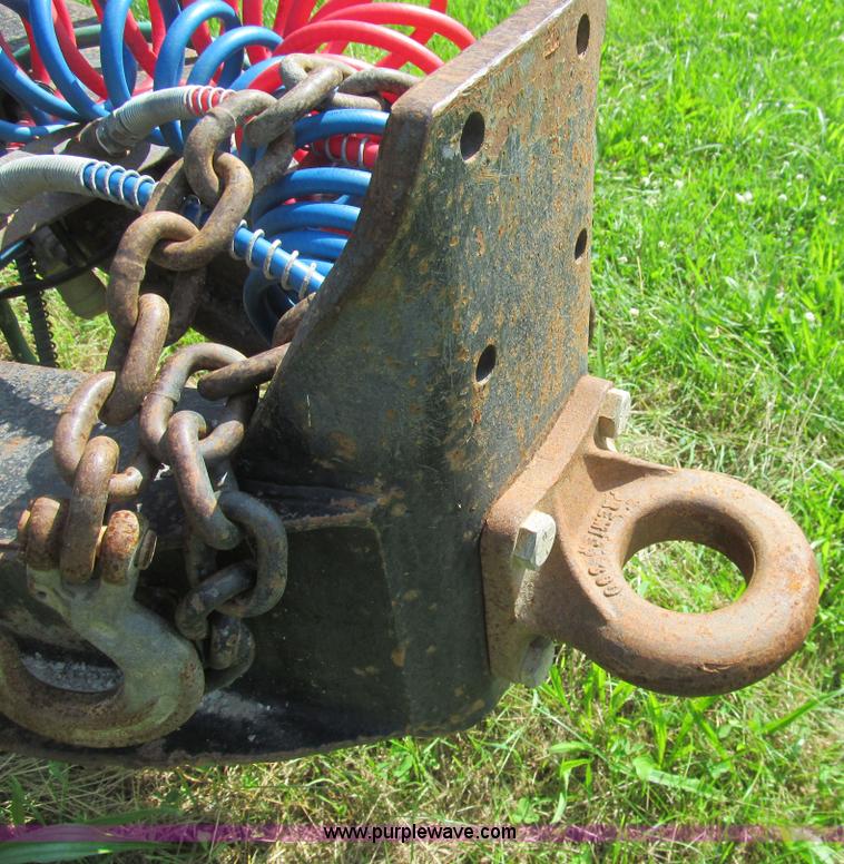 image for item H8977 1990 Contrail D24 equipment trailer