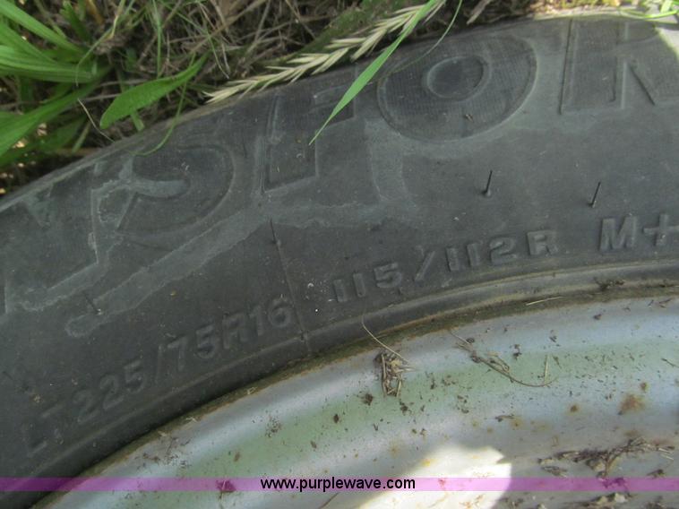 image for item H8977 1990 Contrail D24 equipment trailer