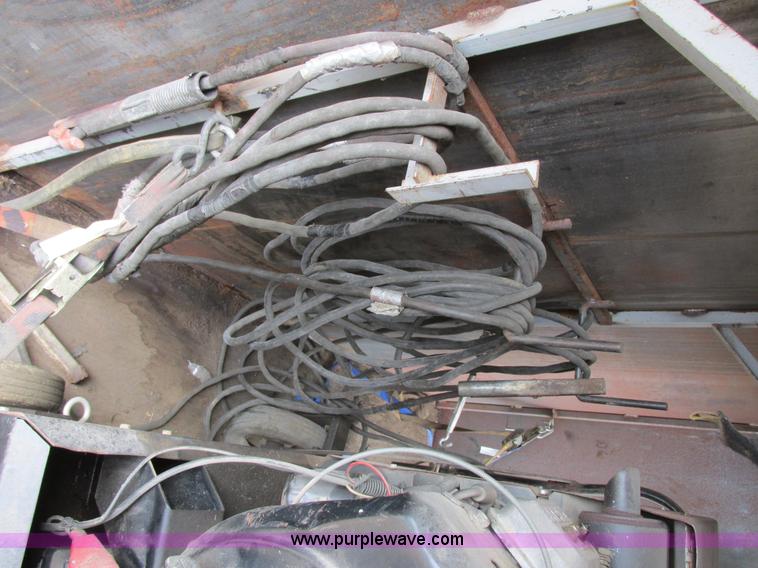 image for item I2509 Lincoln Electric WP6-8000 welder