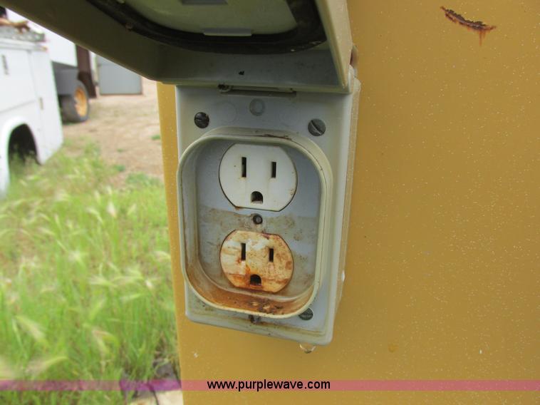 image for item I2512 Katolight L23F6H4 generator