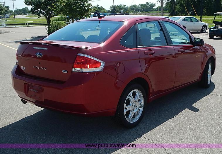 image for item I3554 2009 Ford Focus SES
