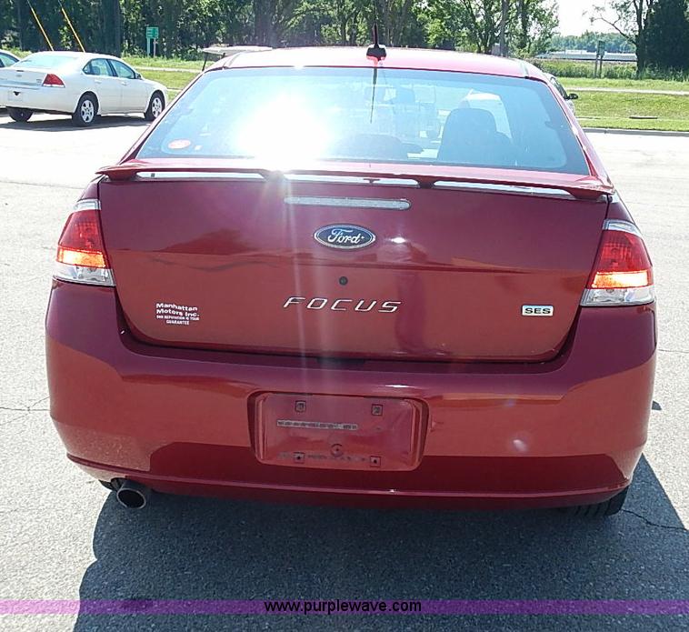 image for item I3554 2009 Ford Focus SES