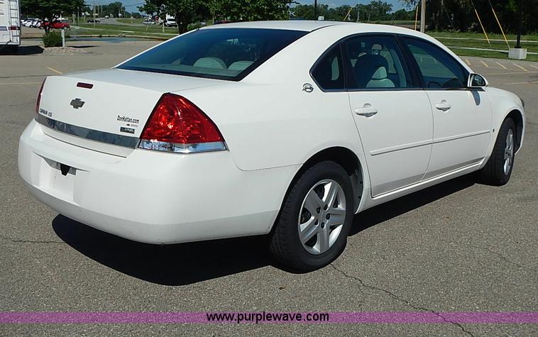 image for item I3565 2007 Chevrolet Impala LS