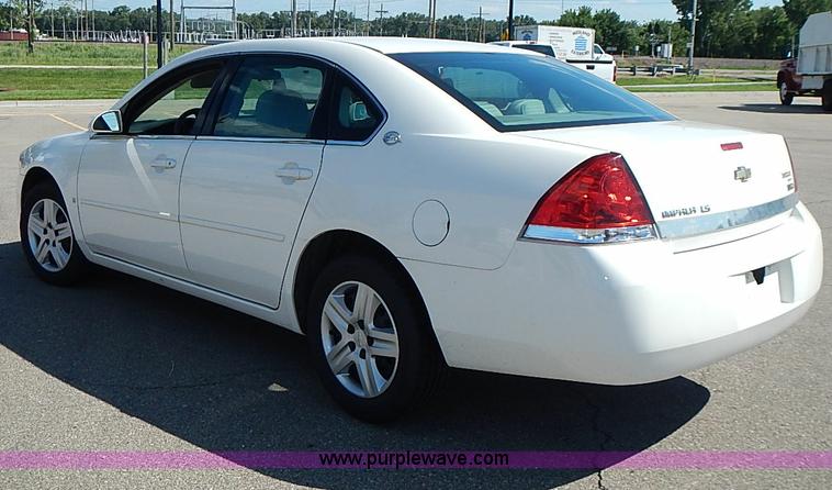 image for item I3565 2007 Chevrolet Impala LS