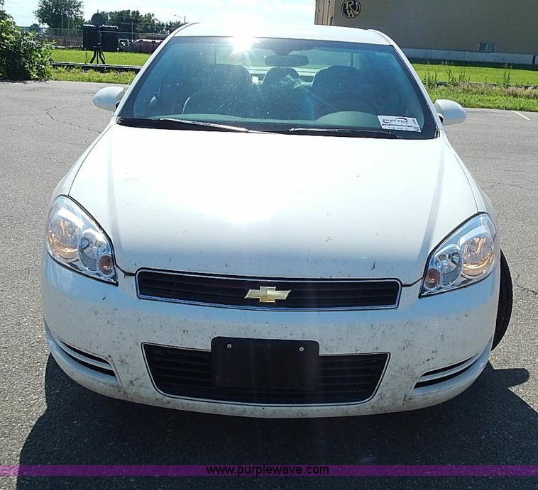image for item I3566 2007 Chevrolet Impala LS