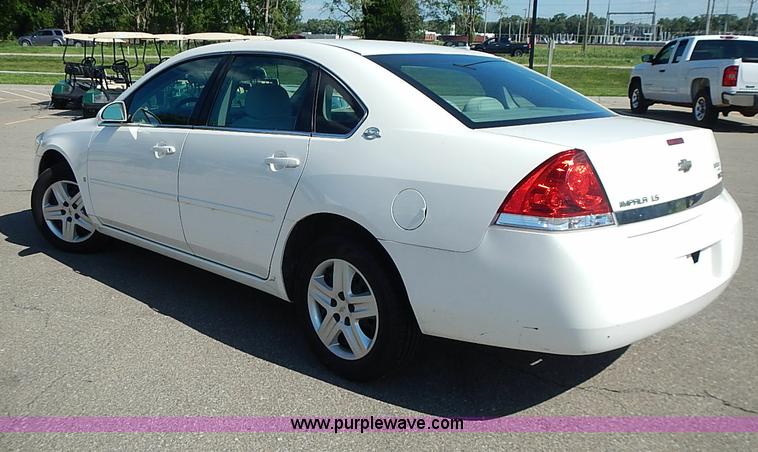 image for item I3566 2007 Chevrolet Impala LS