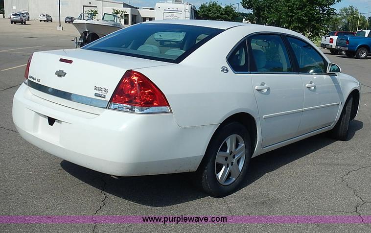 image for item I3567 2008 Chevrolet Impala LS