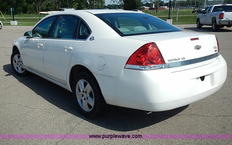 image for item I3567 2008 Chevrolet Impala LS