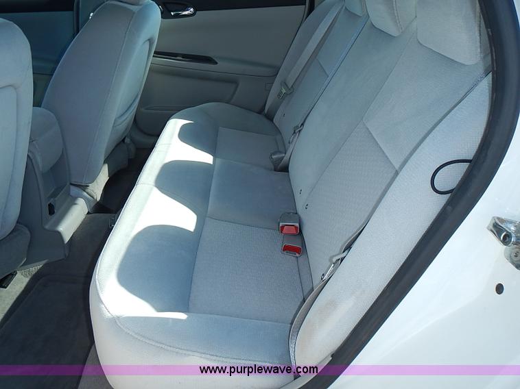 image for item I3567 2008 Chevrolet Impala LS