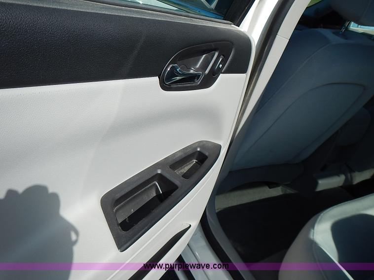 image for item I3567 2008 Chevrolet Impala LS