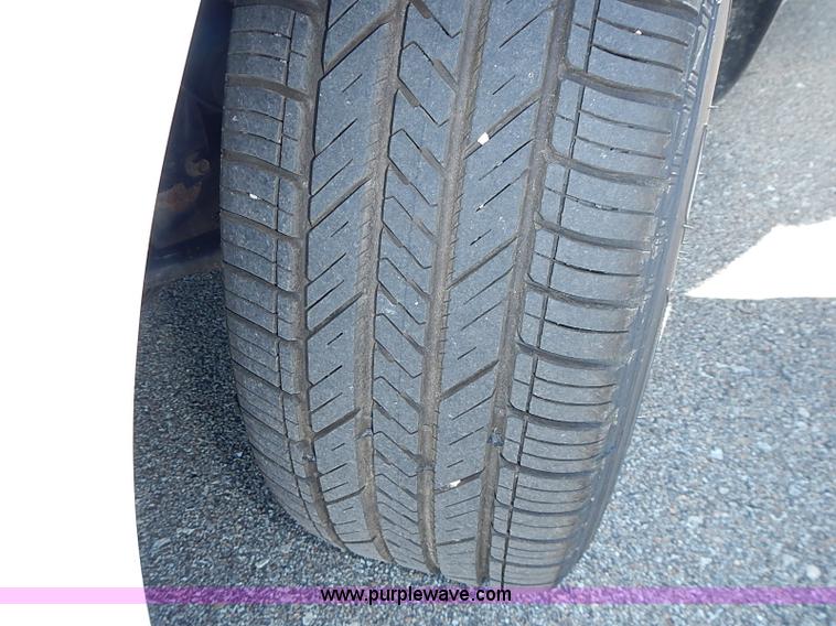 image for item I3568 2006 Ford Taurus SE