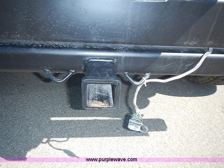 image for item I3569 2004 Jeep Wrangler X SUV