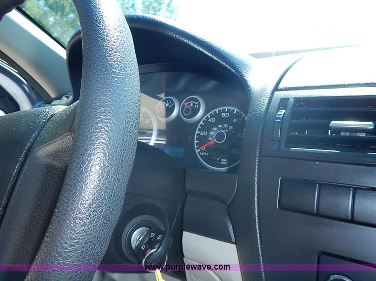 image for item I3577 2008 Ford Fusion S