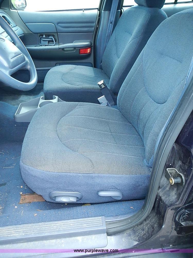 image for item I3592 1999 Ford Crown Victoria Police Interceptor