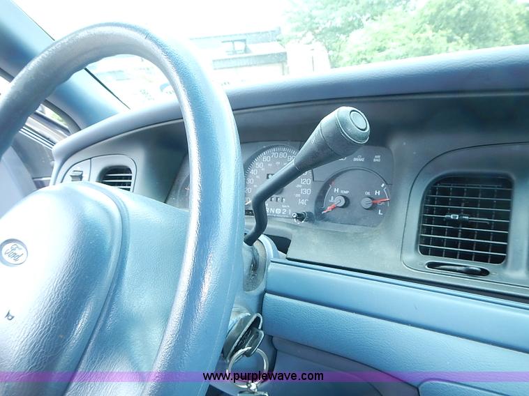 image for item I3592 1999 Ford Crown Victoria Police Interceptor