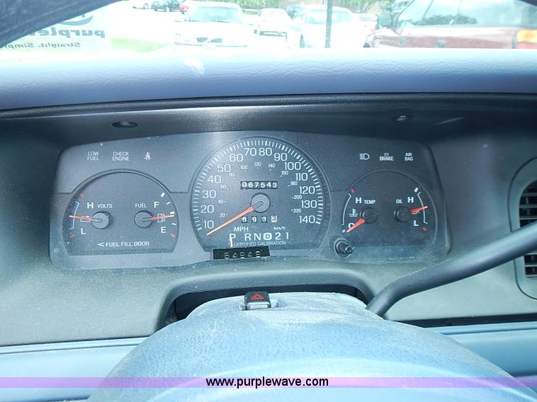 image for item I3592 1999 Ford Crown Victoria Police Interceptor