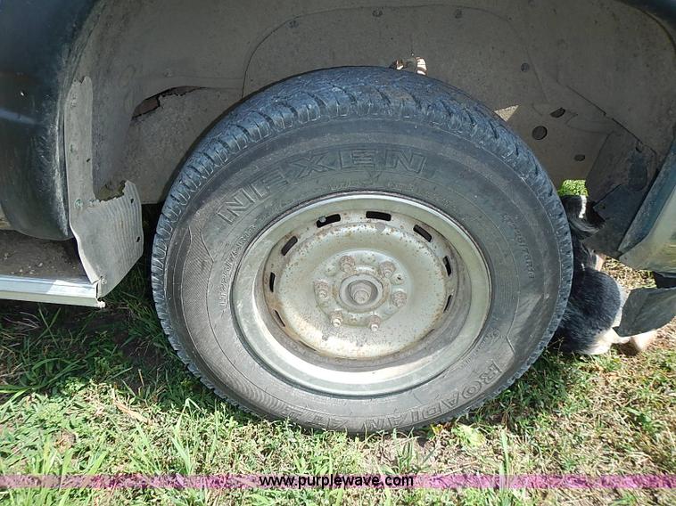 image for item I3594 1988 Chevrolet Scottsdale 1500 pickup truck