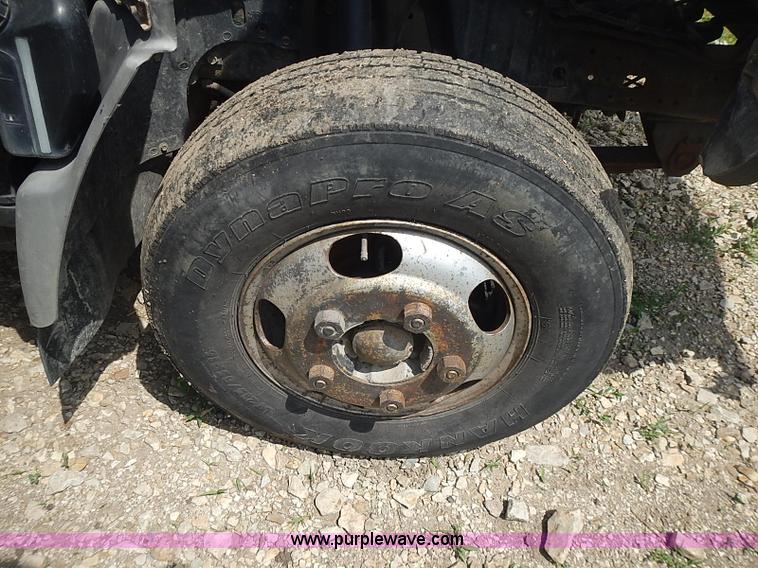 image for item I3639 1996 Mitsubishi Fuso FE639 dump flatbed truck