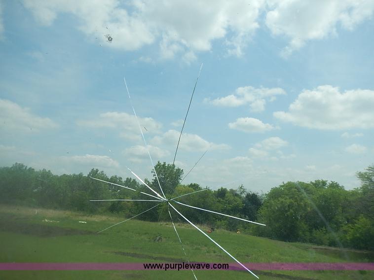 image for item I3639 1996 Mitsubishi Fuso FE639 dump flatbed truck