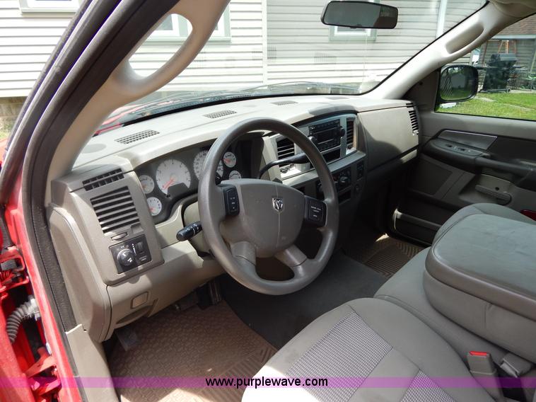 image for item I4676 2007 Dodge Ram 1500 pickup truck