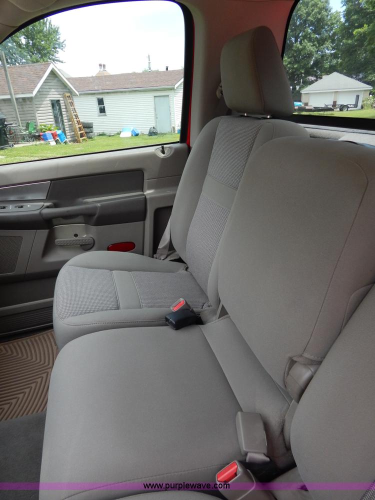 image for item I4676 2007 Dodge Ram 1500 pickup truck