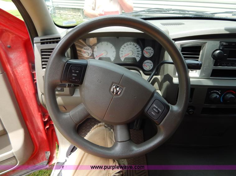 image for item I4676 2007 Dodge Ram 1500 pickup truck