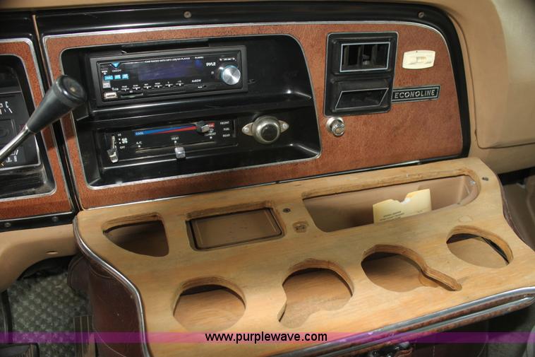 image for item I7308 1984 Ford Econoline E350 RV