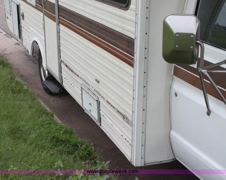 image for item I7308 1984 Ford Econoline E350 RV