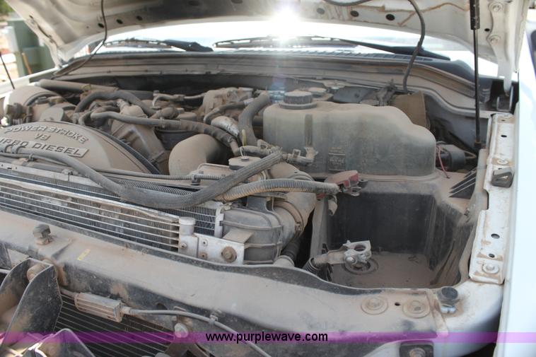 image for item I7424 2008 Ford F350 Super Duty XL SuperCab flatbed truck