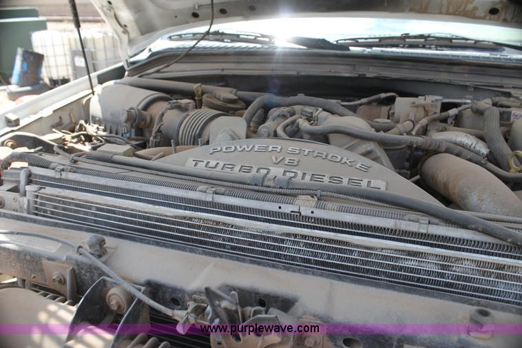 image for item I7424 2008 Ford F350 Super Duty XL SuperCab flatbed truck