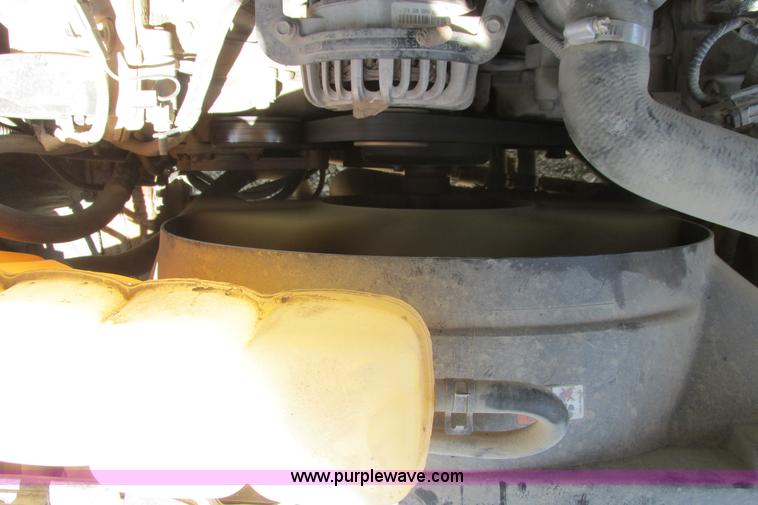 image for item I9543 2002 Ford Excursion XLT SUV