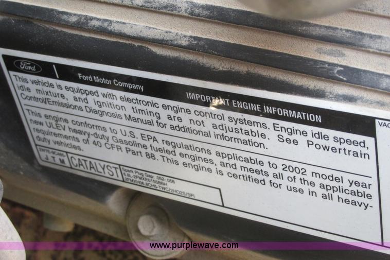 image for item I9543 2002 Ford Excursion XLT SUV