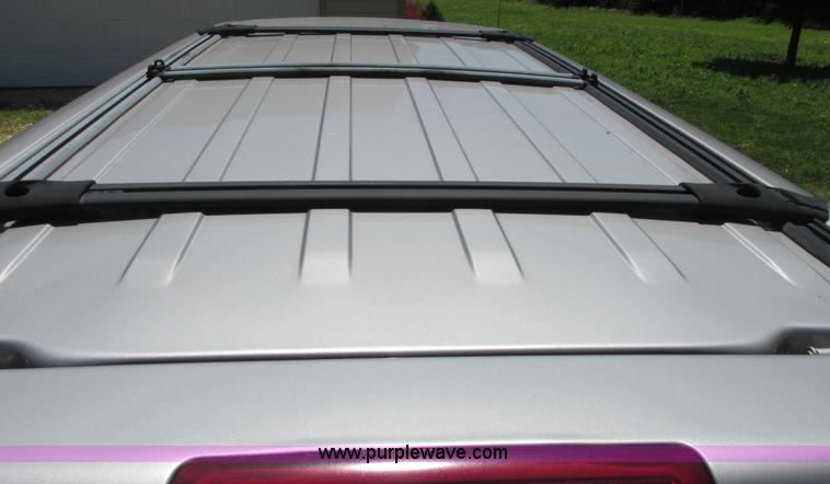 image for item I9543 2002 Ford Excursion XLT SUV