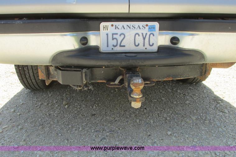 image for item I9543 2002 Ford Excursion XLT SUV