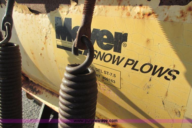 image for item I9544 2003 Ford F250 Super Duty XLT pickup truck