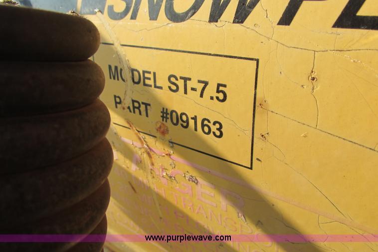 image for item I9544 2003 Ford F250 Super Duty XLT pickup truck