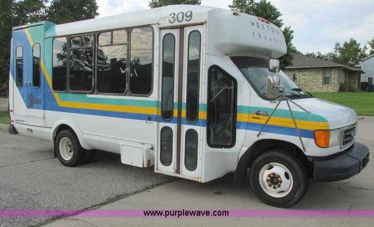 image for item I9547 2003 Ford E450 transit bus