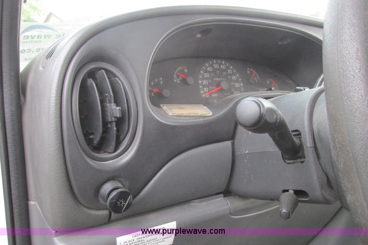image for item I9547 2003 Ford E450 transit bus
